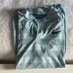 MENS NIKE GOLF SHIRT